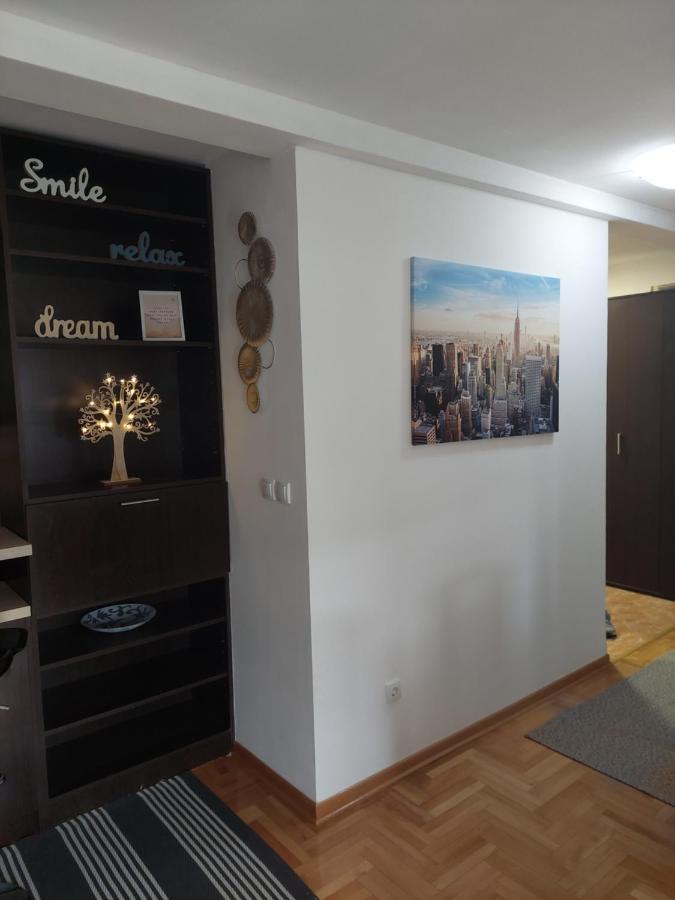 Flat 23 Apartment Belgrade Exterior photo